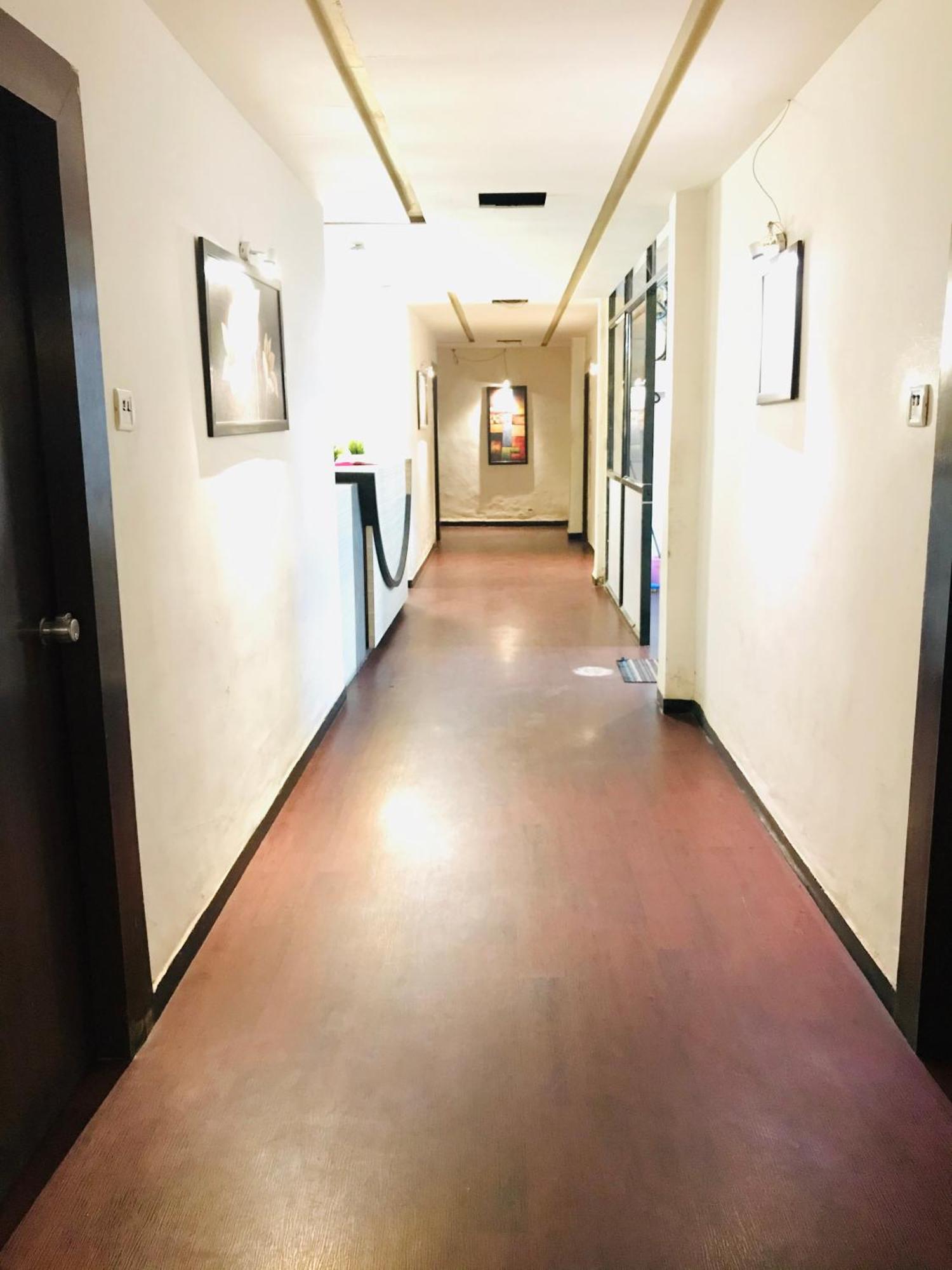 Liva Rooms 나식 외부 사진