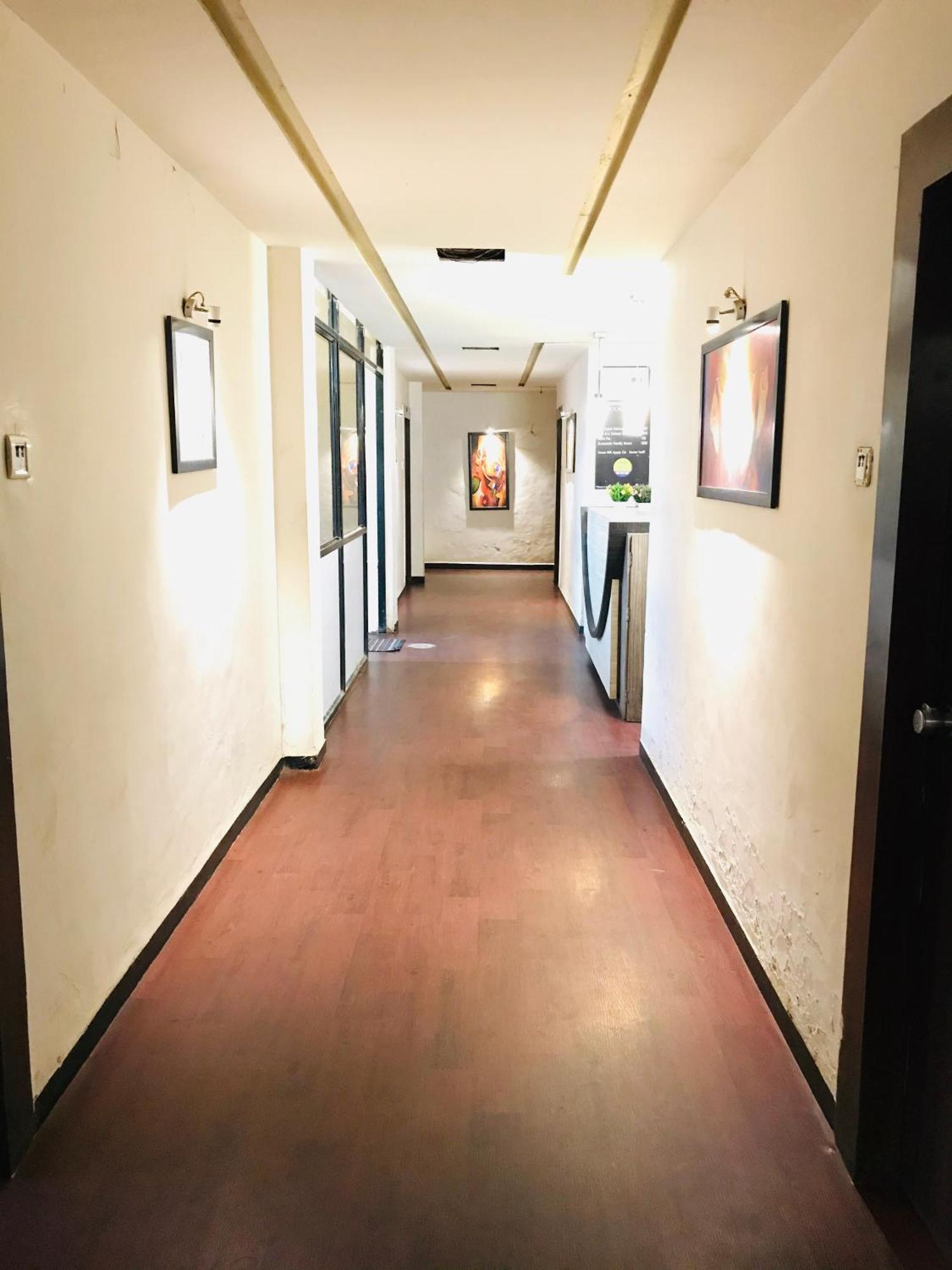 Liva Rooms 나식 외부 사진