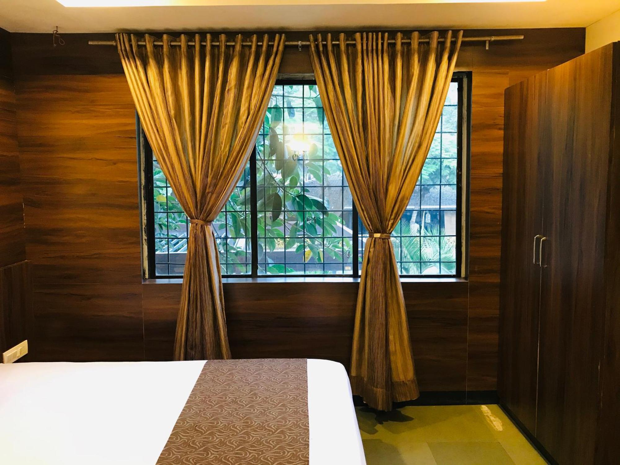 Liva Rooms 나식 외부 사진